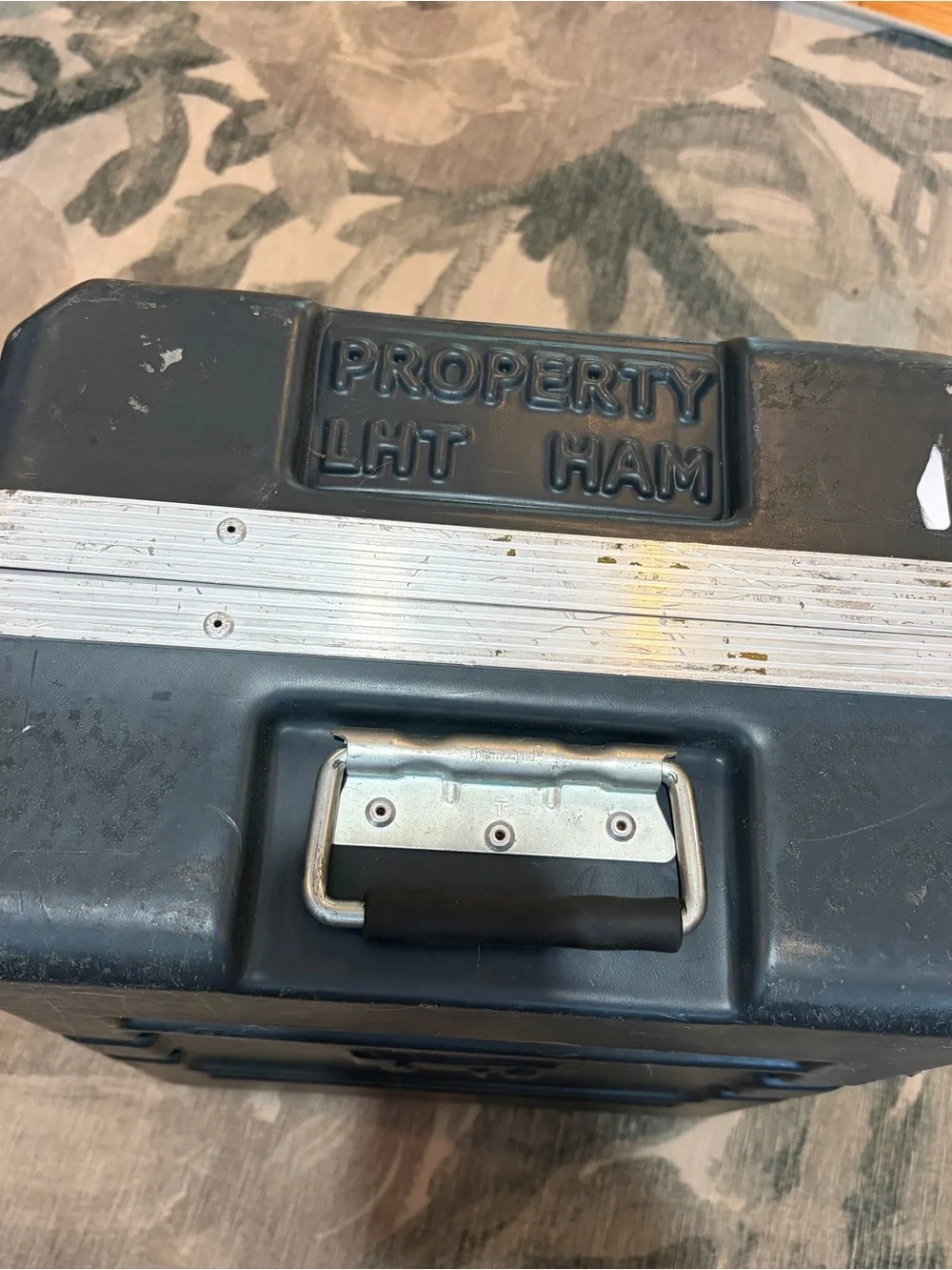 Vintage Hard Flight Travel Case LHT HAM 20 X 14 X 10 Inch Inches Lufthansa